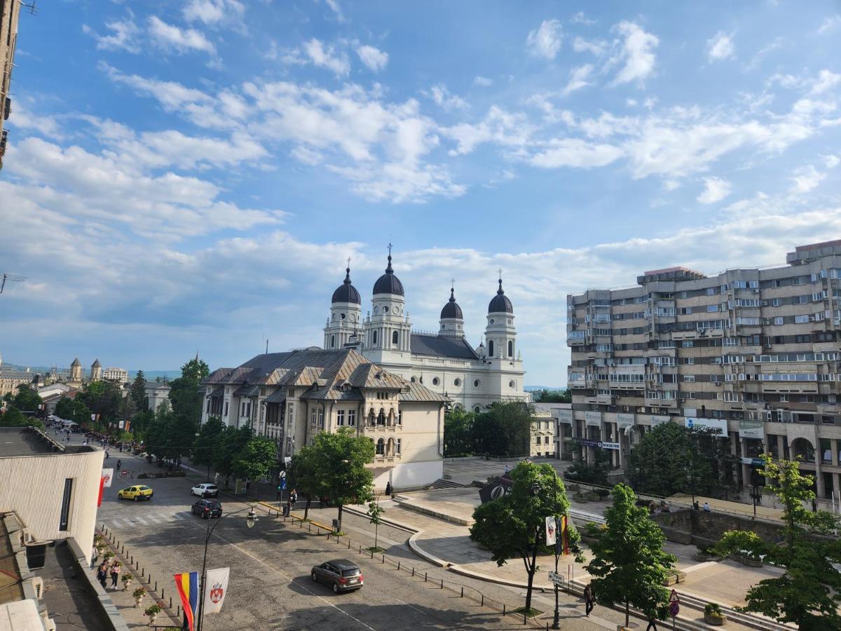 Stefan Cel Mare Boulevard Pedestrian Street Palas 이아시 외부 사진